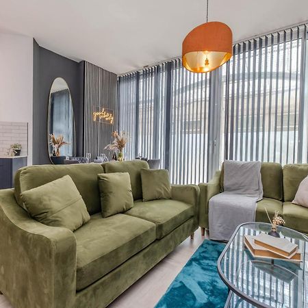 Amazing 3 Bedroom Flat I Next To Brighton Beach & Shopping Center Exterior photo
